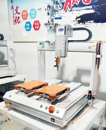 Automatic glue dispensing machine